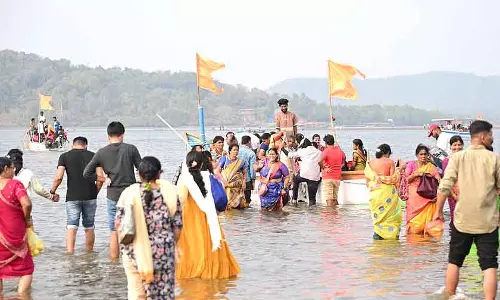 Karnataka : काली द्वीप मेले में भक्तों का सैलाब उमड़ा