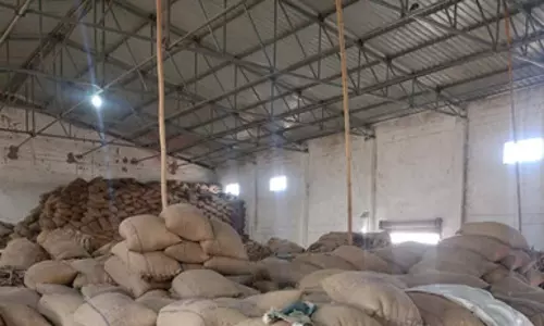 राइस मिल सत्यापन में गंभीर अनियमितता, खाद्य निरीक्षक को कारण बताओ नोटिस राइस मिल सत्यापन में गंभीर अनियमितता, खाद्य निरीक्षक को कारण बताओ नोटिस