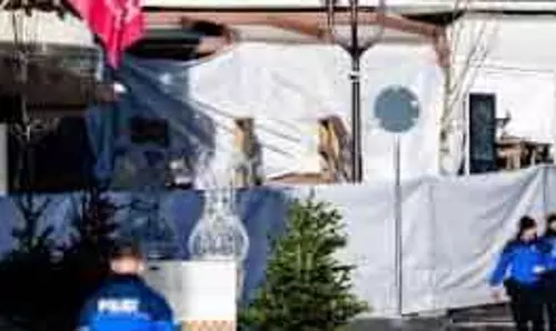Switzerland के बार में आग लगने से करीब 40 लोगों की मौत हो गई, 115 घायल हो गए। Switzerland के बार में आग लगने से करीब 40 लोगों की मौत हो गई, 115 घायल हो गए।