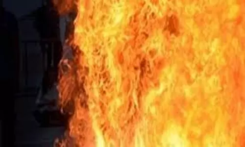 Kishtwar: दच्छन के तचना गांव में भीषण आग, कई परिवारों का सब कुछ जला