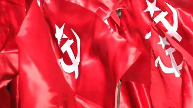CPM पर ब्लॉक पंचायत चुनाव में दलबदल के लिए रिश्वत देने का आरोप, विजिलेंस कार्रवाई में CPM पर ब्लॉक पंचायत चुनाव में दलबदल के लिए रिश्वत देने का आरोप, विजिलेंस कार्रवाई में