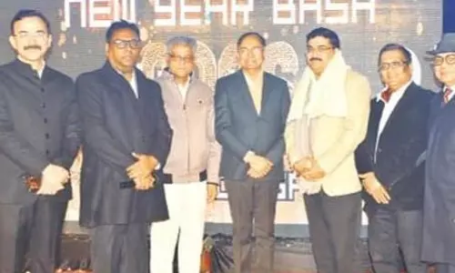 Bareilly: न्यू ईयर पर डॉक्टरों ने बांधा रौनक का तड़का Bareilly: न्यू ईयर पर डॉक्टरों ने बांधा रौनक का तड़का
