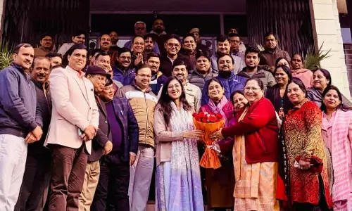 Bareilly: सरकारी विभागों में नववर्ष उत्सव की झलक Bareilly: सरकारी विभागों में नववर्ष उत्सव की झलक