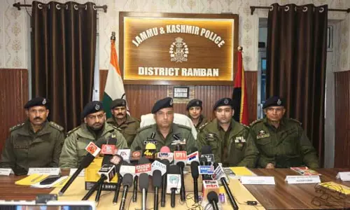 SSP रामबन ने 2025 की बड़ी उपलब्धियों पर प्रकाश डाला SSP रामबन ने 2025 की बड़ी उपलब्धियों पर प्रकाश डाला