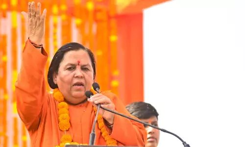 Indore: उमा भारती ने दिया संदेश, जीवन की कीमत अनमोल Indore: उमा भारती ने दिया संदेश, जीवन की कीमत अनमोल