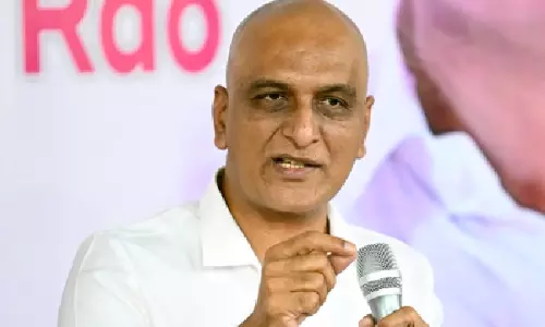 Telangana विधानसभा में हंगामा, BRS ने स्पीकर के रवैये पर उठाए सवाल Telangana विधानसभा में हंगामा, BRS ने स्पीकर के रवैये पर उठाए सवाल