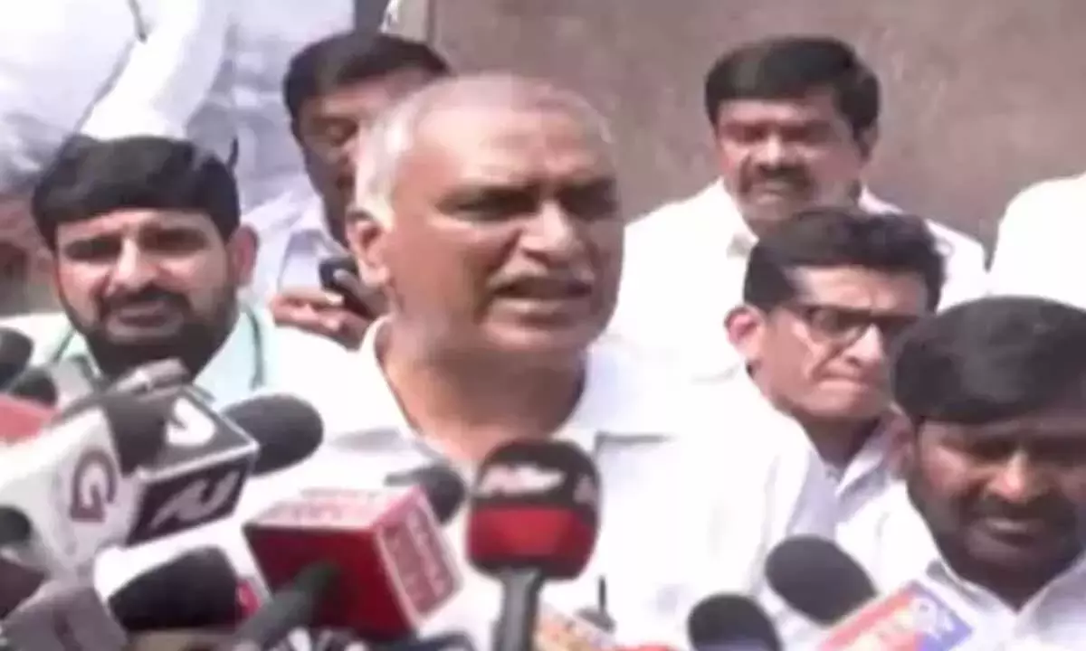 बोलने का मौका न मिलने का हवाला देते हुए BRS MLA ने विरोध में विधानसभा से वॉकआउट किया