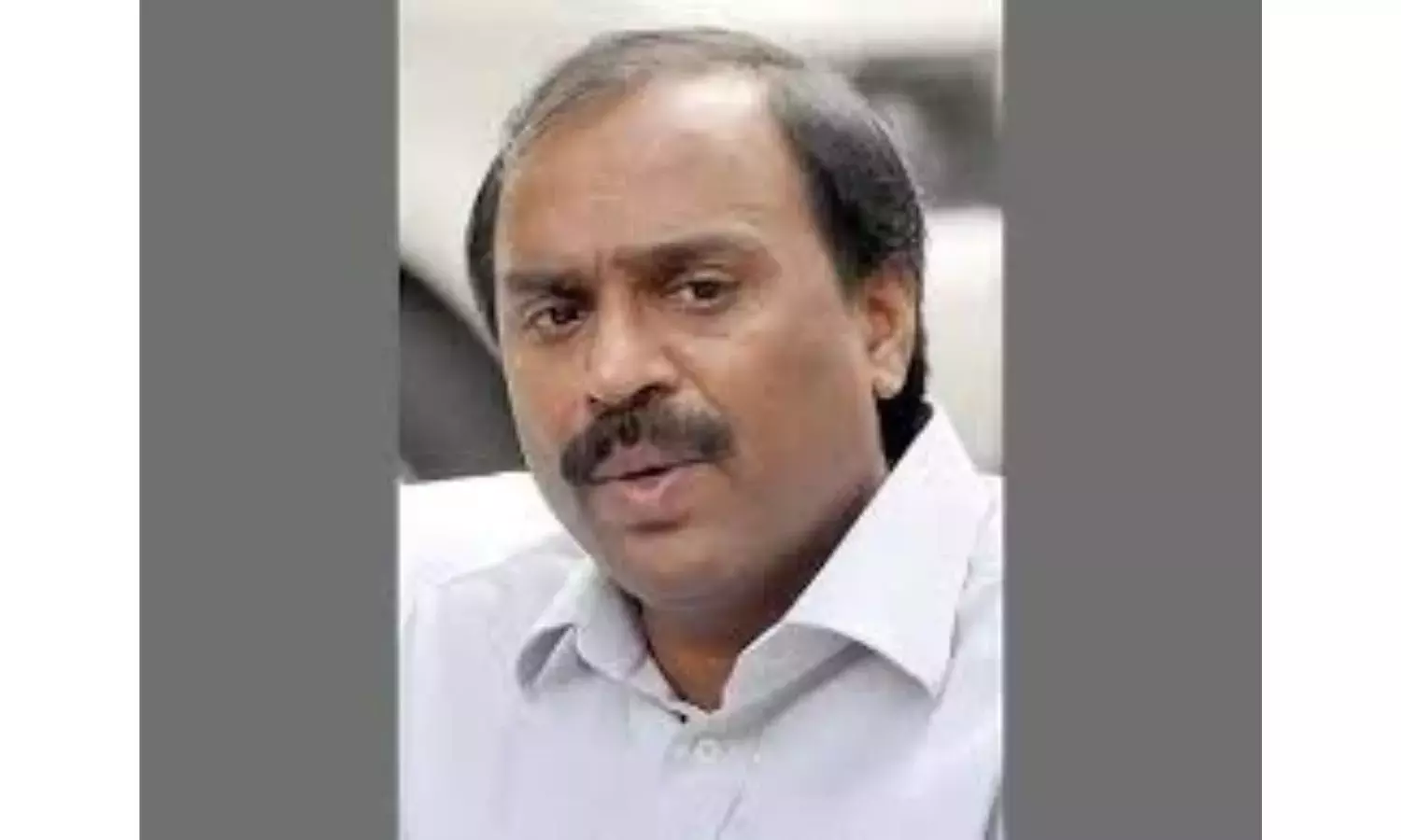 बेल्लारी झड़प के बाद जनार्दन Reddy और श्रीरामुलु समेत 11 पर मामला दर्ज बेल्लारी झड़प के बाद जनार्दन Reddy और श्रीरामुलु समेत 11 पर मामला दर्ज