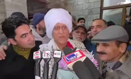 NC में कोई दरार नहीं, रूहुल्लाह के साथ मतभेद सिर्फ़ नज़रिए को लेकर हैं: Chaudhry Ramzan NC में कोई दरार नहीं, रूहुल्लाह के साथ मतभेद सिर्फ़ नज़रिए को लेकर हैं: Chaudhry Ramzan