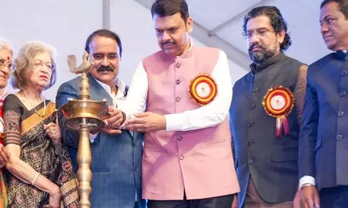 मुख्यमंत्री का स्पष्ट संदेश: Maharashtra में केवल मराठी अनिवार्य