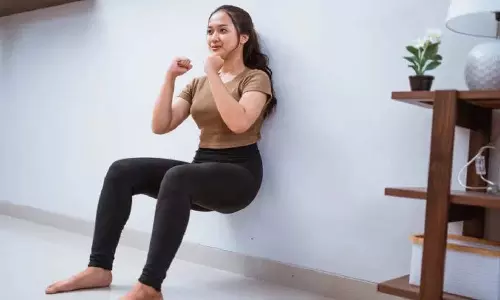 Wall Squats कैसे करें और उनके हेल्थ बेनिफिट्स