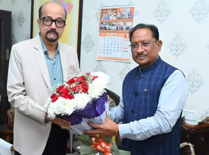 राज्यपाल डेका से मिले मुख्यमंत्री साय, नए वर्ष की शुभकामनाएं दी राज्यपाल डेका से मिले मुख्यमंत्री साय, नए वर्ष की शुभकामनाएं दी