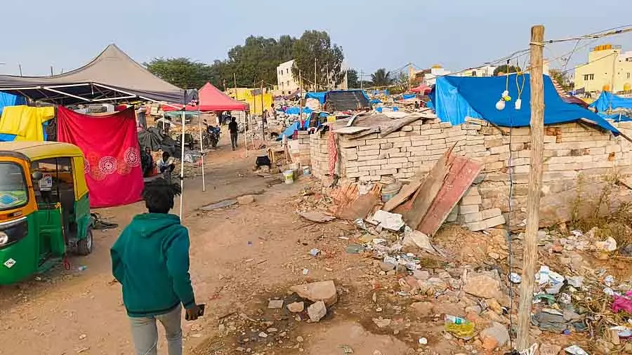 Kogilu : 167 घरों को गिराने के लिए 250 से ज़्यादा आवेदन आए Kogilu : 167 घरों को गिराने के लिए 250 से ज़्यादा आवेदन आए