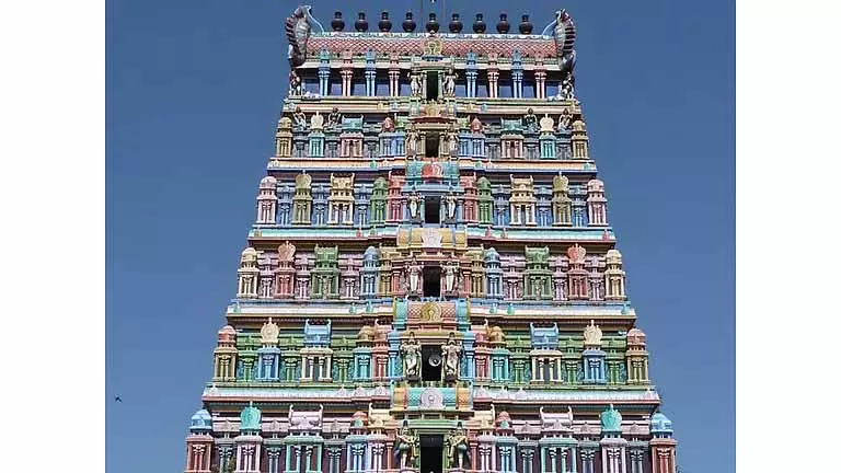 Tamil Nadu: उथिराकोसमंगई मंदिर में अरुद्र दर्शन के लिए पूरी तैयारी Tamil Nadu: उथिराकोसमंगई मंदिर में अरुद्र दर्शन के लिए पूरी तैयारी