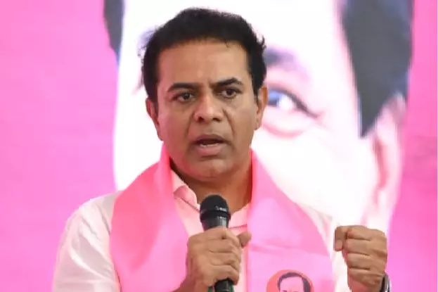 KTR ने BRS को तेलंगाना विधानसभा में PPT प्रेजेंटेशन देने का मौका मांगा KTR ने BRS को तेलंगाना विधानसभा में PPT प्रेजेंटेशन देने का मौका मांगा