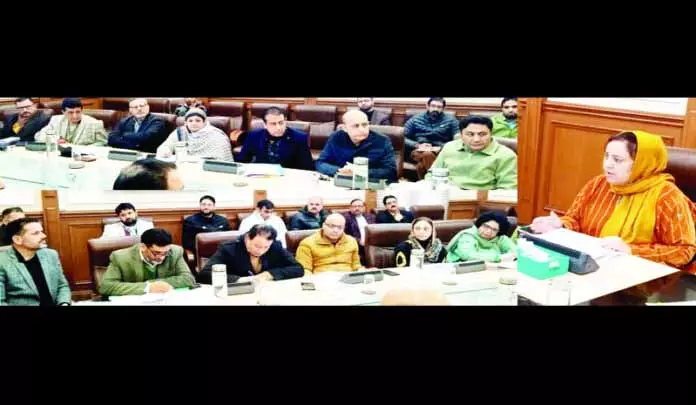 Sakina को हर दो हफ़्ते में सभी हेल्थ सुविधाओं का इंस्पेक्शन करने के लिए कहा गया Sakina को हर दो हफ़्ते में सभी हेल्थ सुविधाओं का इंस्पेक्शन करने के लिए कहा गया