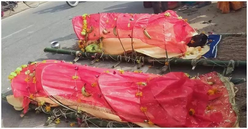 साथ जिए, साथ मरे...पति की मौत का सदमा नहीं सह सकी पत्नी, अटूट प्रेम की मिसाल... साथ जिए, साथ मरे...पति की मौत का सदमा नहीं सह सकी पत्नी, अटूट प्रेम की मिसाल...