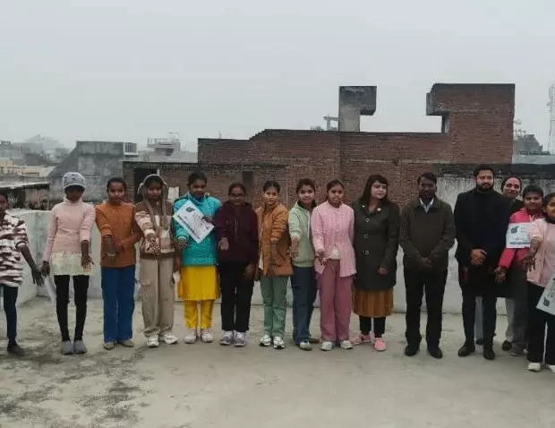 Farrukhabad: मेहंदी प्रतियोगिता के साथ शुरू हुआ युवा महोत्सव Farrukhabad: मेहंदी प्रतियोगिता के साथ शुरू हुआ युवा महोत्सव