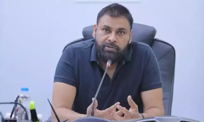 Andhra : पवन कल्याण की सरकार सुधारों को तेज़ी से आगे बढ़ा रही है, विकास तेज़ी से हो रहा Andhra : पवन कल्याण की सरकार सुधारों को तेज़ी से आगे बढ़ा रही है, विकास तेज़ी से हो रहा
