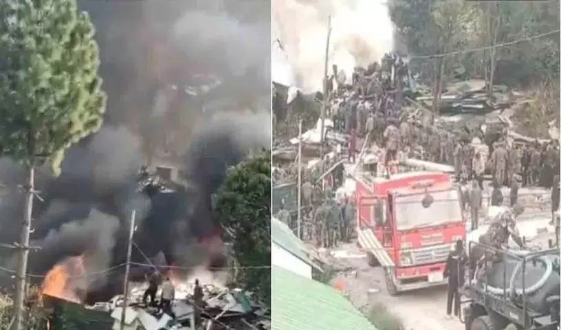 उत्तराखंड के जोशीमठ में Army Camp के स्टोर में भीषण आग लग गई उत्तराखंड के जोशीमठ में Army Camp के स्टोर में भीषण आग लग गई