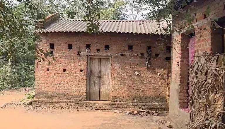 Bankura में बेटी की हत्या के बाद पिता पर हत्या का आरोप Bankura में बेटी की हत्या के बाद पिता पर हत्या का आरोप