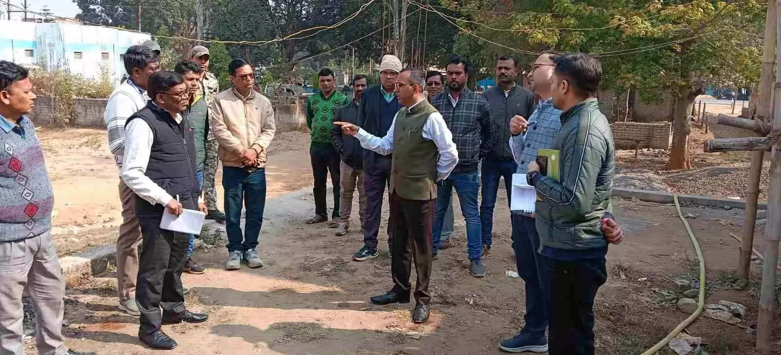 कलेक्टर ने सामुदायिक स्वास्थ्य केंद्र दरिमा का किया औचक निरीक्षण कलेक्टर ने सामुदायिक स्वास्थ्य केंद्र दरिमा का किया औचक निरीक्षण
