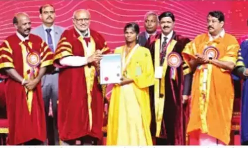 भारत 2047 तक दुनिया की सबसे बड़ी अर्थव्यवस्था बन जाएगा: Vice President भारत 2047 तक दुनिया की सबसे बड़ी अर्थव्यवस्था बन जाएगा: Vice President