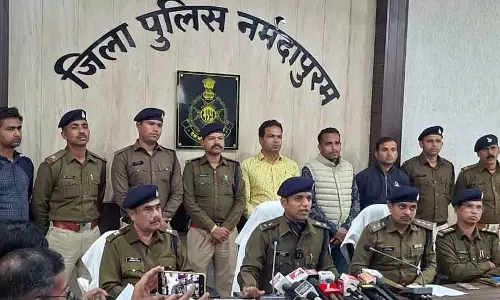 Bhopal : 20 साल के युवक की हत्या के पीछे जादू-टोना का शक Bhopal : 20 साल के युवक की हत्या के पीछे जादू-टोना का शक