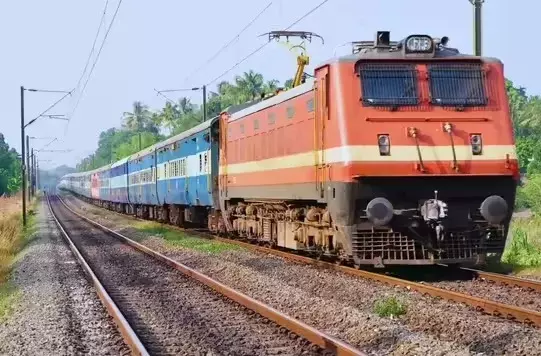Bhopal: रेलवे सुरक्षा के लिए नया सुरक्षा मॉडल शुरू Bhopal: रेलवे सुरक्षा के लिए नया सुरक्षा मॉडल शुरू