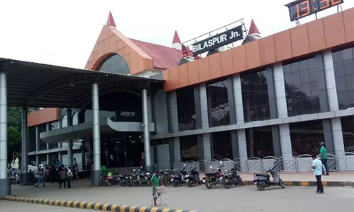 6 जनवरी तक बिलासपुर-टिटलागढ़ पैसेंजर ट्रेन रद्द 6 जनवरी तक बिलासपुर-टिटलागढ़ पैसेंजर ट्रेन रद्द