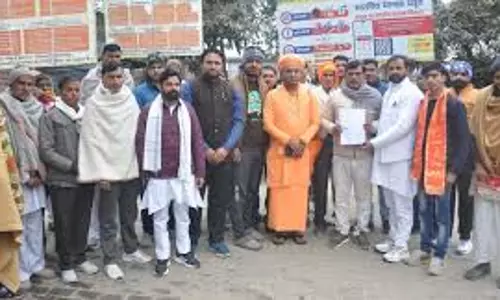 Shamli: खोडसमा में मंदिर भूमि विवाद, ग्रामीणों में रोष Shamli: खोडसमा में मंदिर भूमि विवाद, ग्रामीणों में रोष