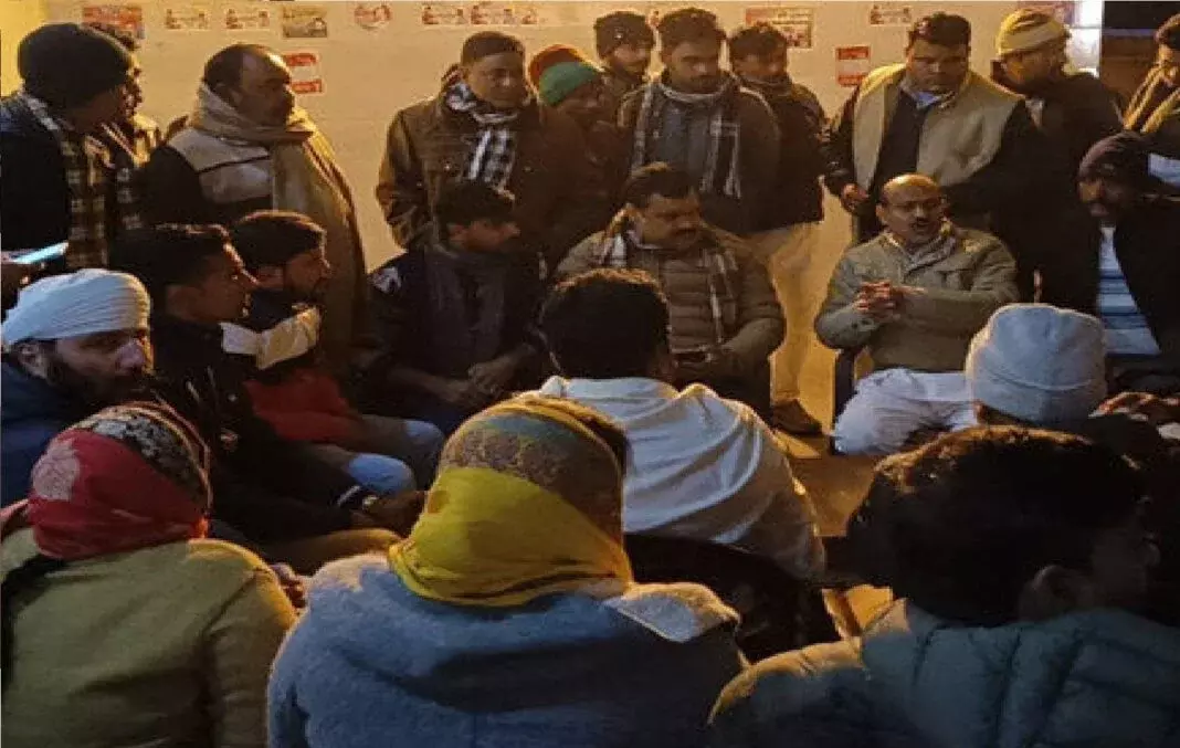 Muzaffarnagar: सपा जिला अध्यक्ष पर हिंसक हमला, पुलिस ने मामला दर्ज किया Muzaffarnagar: सपा जिला अध्यक्ष पर हिंसक हमला, पुलिस ने मामला दर्ज किया