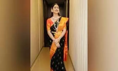 Makar Sankranti Special Saree:मकर संक्रांति पर दिखना चाहती हैं स्टाइलिश तो इन एक्ट्रेस के Black Outfits से लें आईडिया Makar Sankranti Special Saree:मकर संक्रांति पर दिखना चाहती हैं स्टाइलिश तो इन एक्ट्रेस के Black Outfits से लें आईडिया