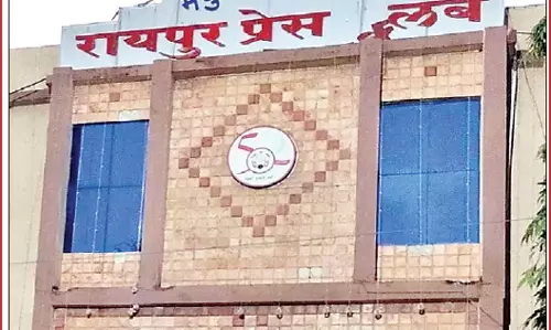 सारे मठाधीश अपने-अपने अखाड़े से उतार रहे पहलवान, नए चेहरे पर फोकस
