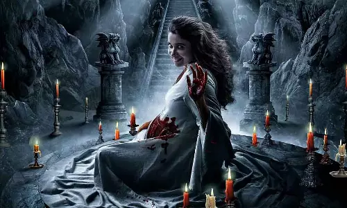 फिल्म Demonte कॉलोनी 3 का दूसरा पोस्टर फिल्म Demonte कॉलोनी 3 का दूसरा पोस्टर