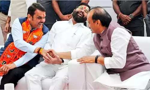 नगर निकाय चुनाव 2026: BJP की महायुति अब तक 68 सीटों पर बिना किसी विरोध के जीत के साथ आगे नगर निकाय चुनाव 2026: BJP की महायुति अब तक 68 सीटों पर बिना किसी विरोध के जीत के साथ आगे