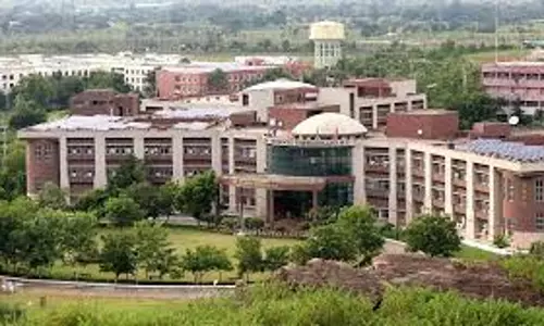 Bhopal: गड़बड़ियों के बाद आरजीपीवी में नया कुलपति चुना जाएगा Bhopal: गड़बड़ियों के बाद आरजीपीवी में नया कुलपति चुना जाएगा