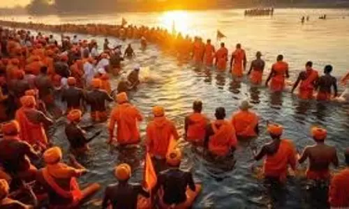 Magh Month 2026: जानिए माघ माह में क्यों किया जाता है त्रिवेणी संगम पर स्नान,शास्त्रों में है रहस्य Magh Month 2026: जानिए माघ माह में क्यों किया जाता है त्रिवेणी संगम पर स्नान,शास्त्रों में है रहस्य