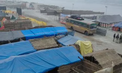 Farrukhabad: सुरक्षा के मद्देनजर मेले में रूट डायवर्जन लागू Farrukhabad: सुरक्षा के मद्देनजर मेले में रूट डायवर्जन लागू