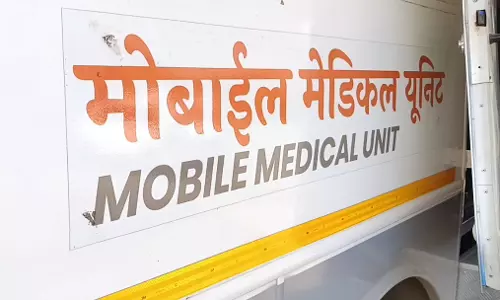 Lucknow: मोबाइल मेडिकल यूनिट कर्मचारियों की मांगों पर प्रशासन सतर्क