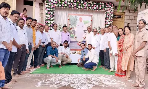 Siddheshwar स्वामीजी पुण्यतिथि: प्रवचन दिवस घोषित करने की मांग Siddheshwar स्वामीजी पुण्यतिथि: प्रवचन दिवस घोषित करने की मांग