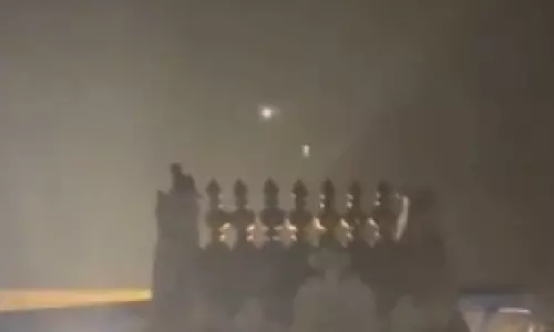 Tirupati मंदिर में नशे में आदमी का हंगामा, जनता में अफरातफरी