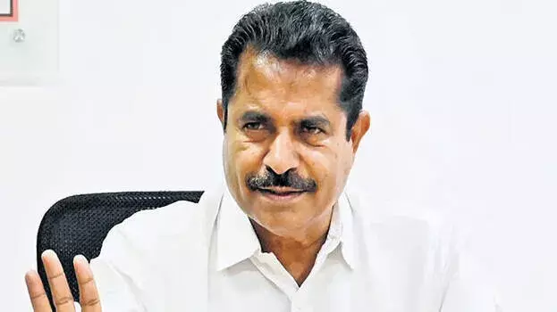Kerala: अदूर प्रकाश ने संसद में छिपे मास्टरमाइंड पर किया गंभीर आरोप Kerala: अदूर प्रकाश ने संसद में छिपे मास्टरमाइंड पर किया गंभीर आरोप
