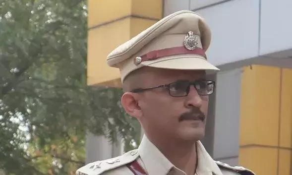 Karnataka : बल्लारी हिंसा एसपी पवन निज्जर सस्पेंड