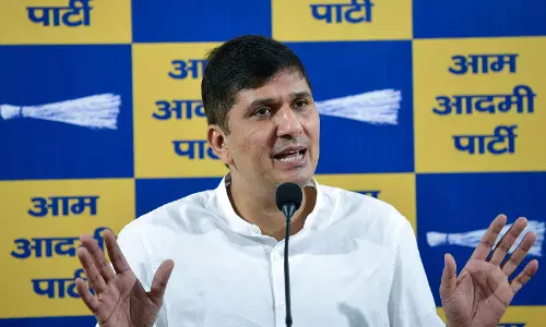 शिक्षकों को कुत्तों की निगरानी करने के आदेश पर BJP बेनकाब, अब FIR का खेल खेल रही है: सौरभ भारद्वाज