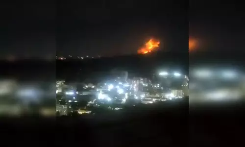 वेनेजुएला पर हवाई हमले के बाद सरकार बोली, अमेरिका अपनी मंशा में कामयाब नहीं होगा वेनेजुएला पर हवाई हमले के बाद सरकार बोली, अमेरिका अपनी मंशा में कामयाब नहीं होगा