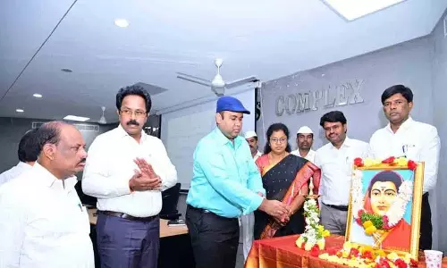 महिला शिक्षा में सावित्रीबाई फुले का योगदान: मेडक कलेक्टर Rahul Raj महिला शिक्षा में सावित्रीबाई फुले का योगदान: मेडक कलेक्टर Rahul Raj