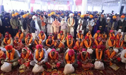 Amritsar: 33 जोड़ों का सामूहिक विवाह संपन्न Amritsar: 33 जोड़ों का सामूहिक विवाह संपन्न