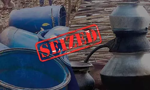 Bhubaneswar: आबकारी विभाग ने 166 मामले दर्ज किए, 1.22 करोड़ रुपये का प्रतिबंधित सामान जब्त किया