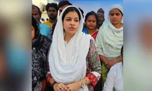 Trinamool MP मौसम नूर विधानसभा चुनाव से पहले कांग्रेस में शामिल हुईं